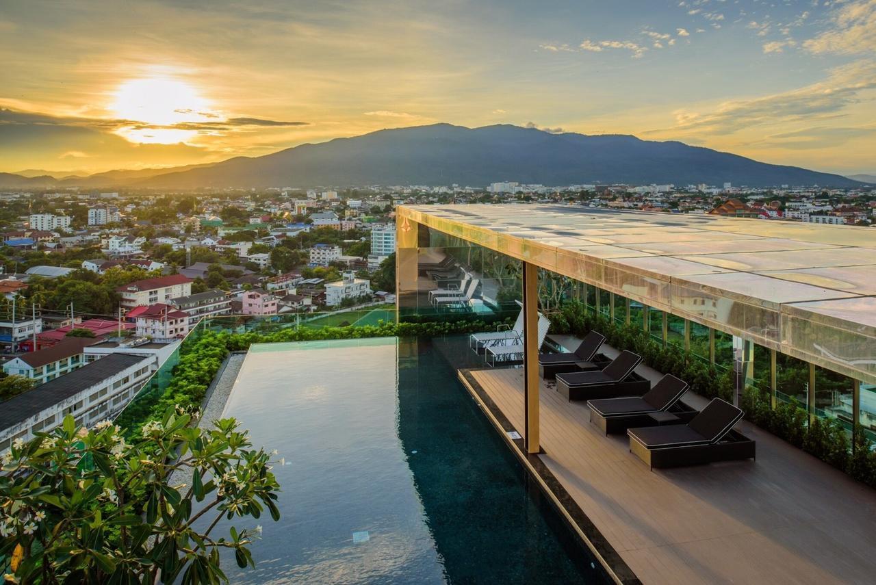 The Astra Chang Khlan Chiang Mai Extérieur photo